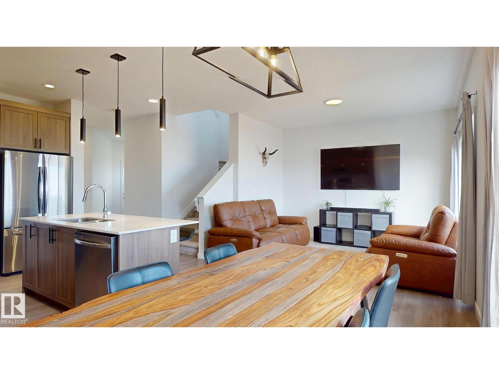 2808 152 AV NW, Edmonton