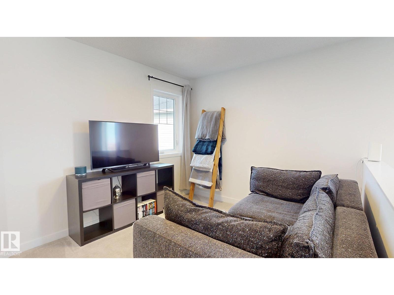 2808 152 AV NW, Edmonton