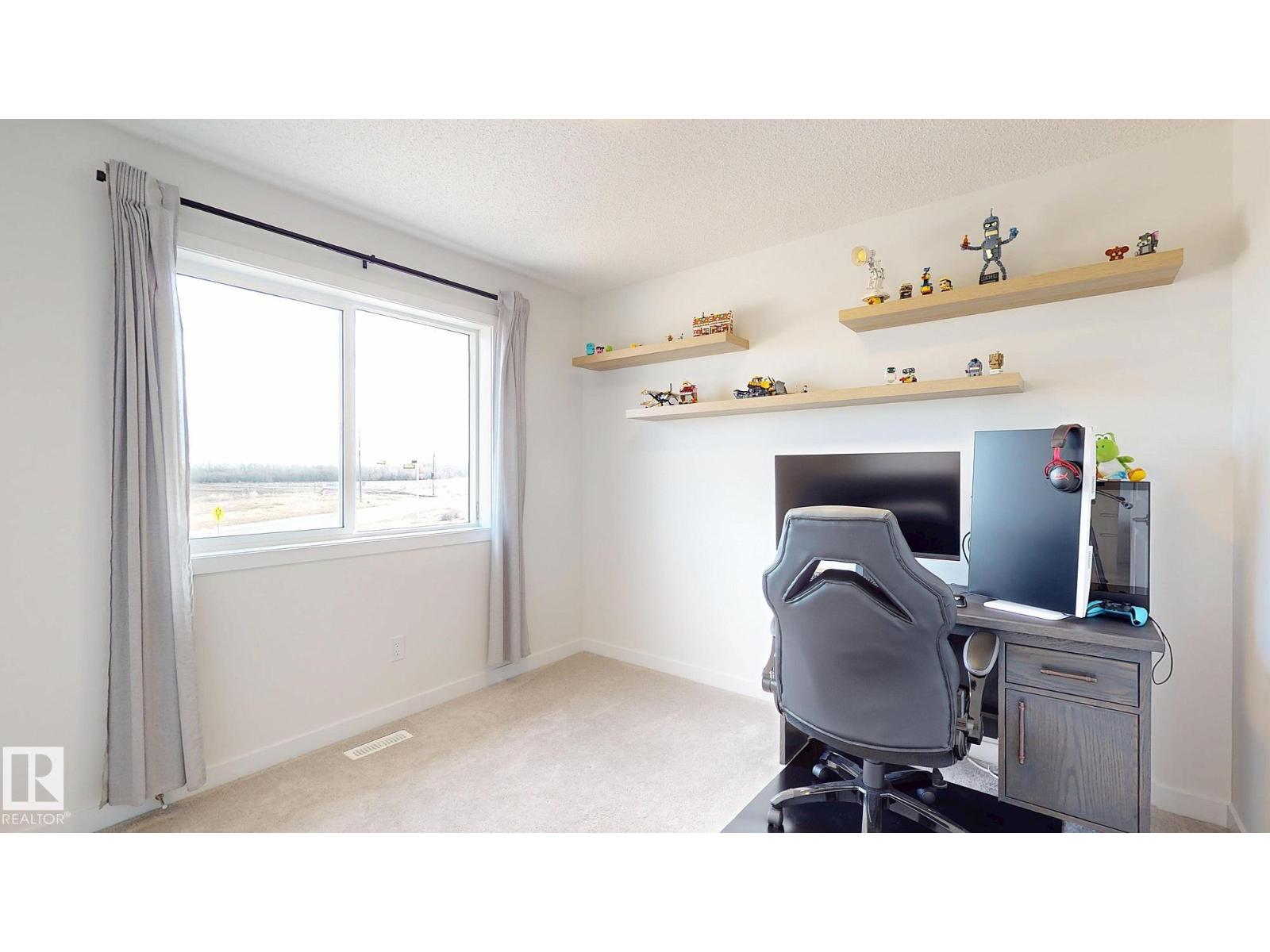 2808 152 AV NW, Edmonton