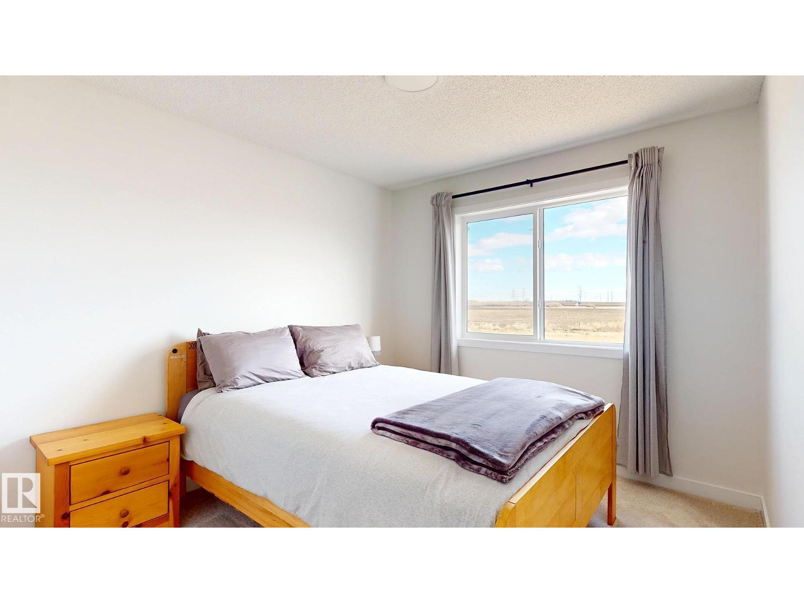 2808 152 AV NW, Edmonton