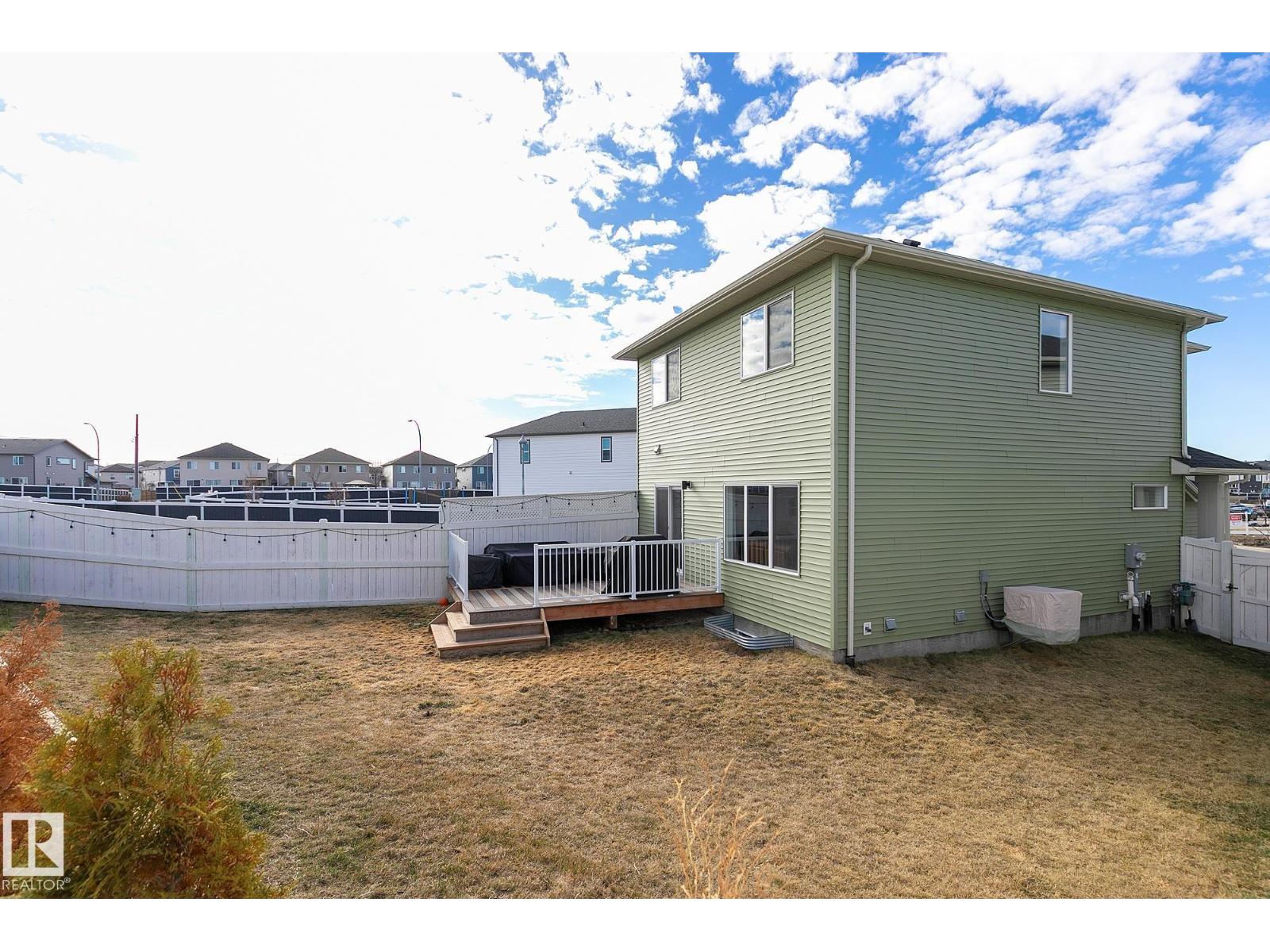 2808 152 AV NW, Edmonton