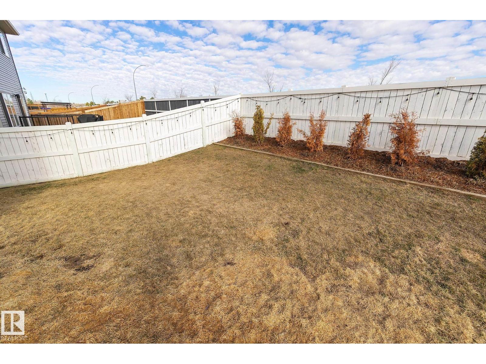 2808 152 AV NW, Edmonton