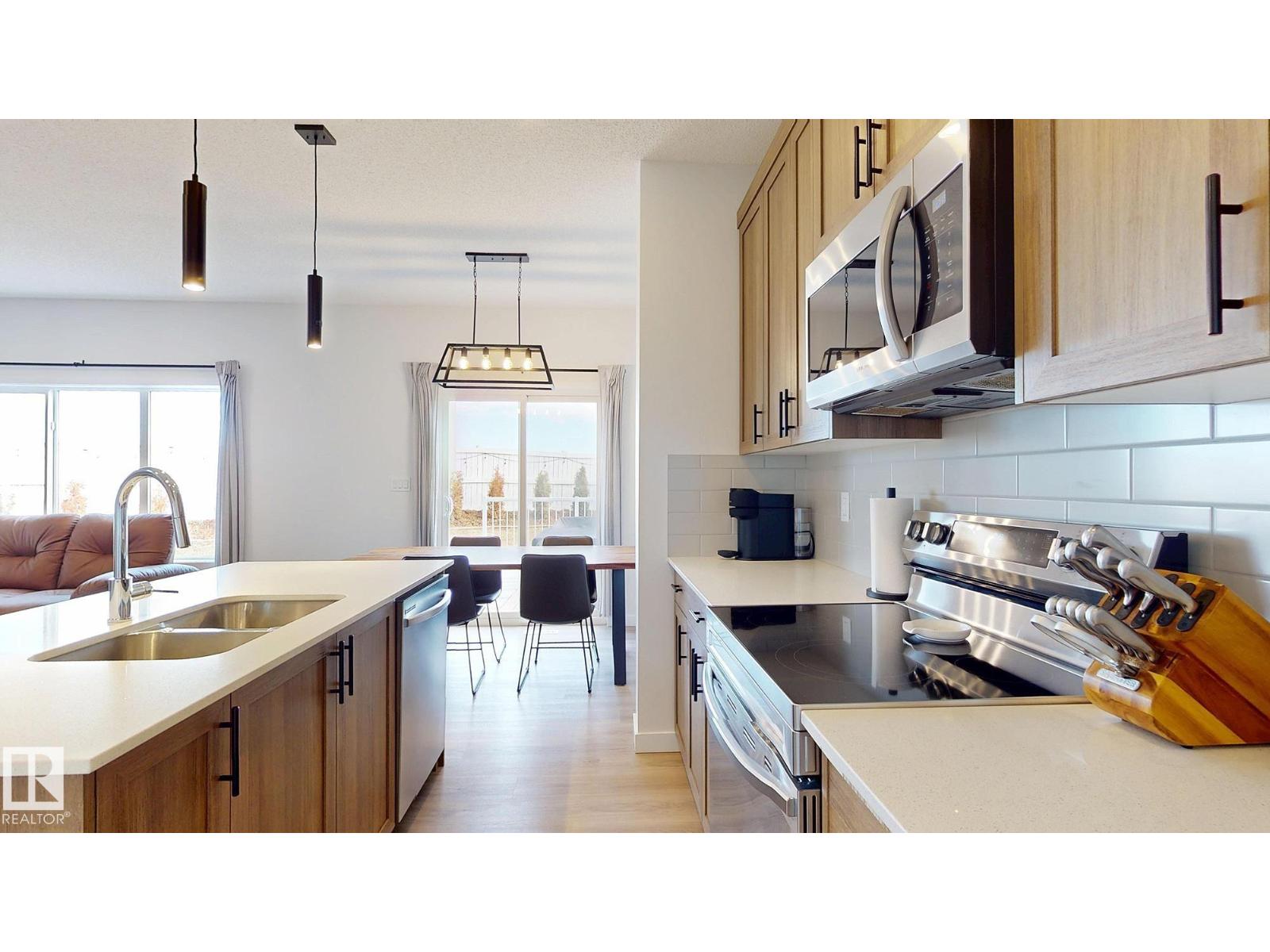 2808 152 AV NW, Edmonton