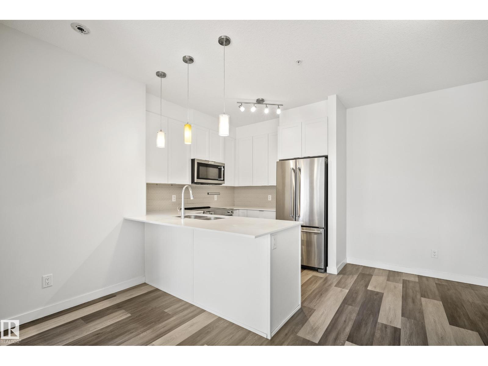 #127 812 WELSH DR SW, Edmonton