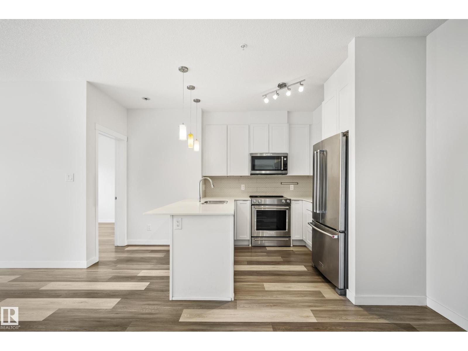 #127 812 WELSH DR SW, Edmonton