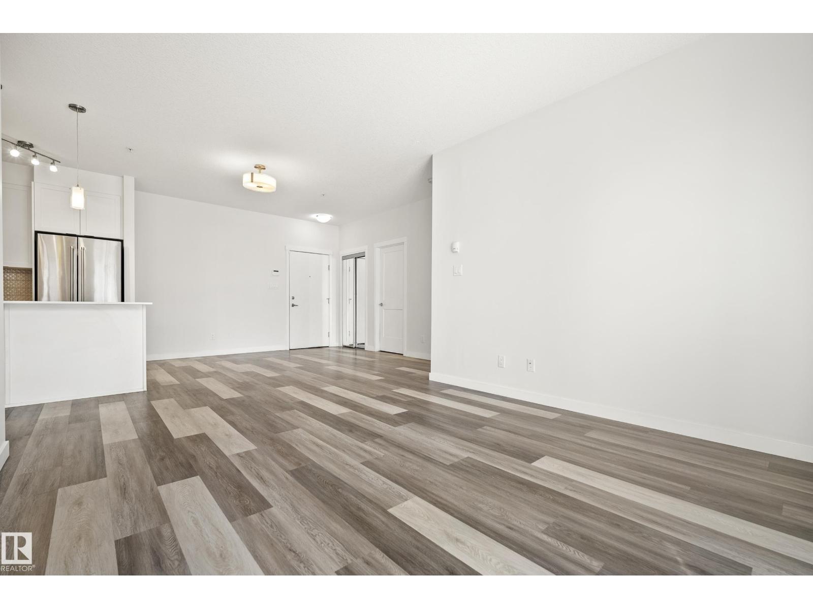 #127 812 WELSH DR SW, Edmonton