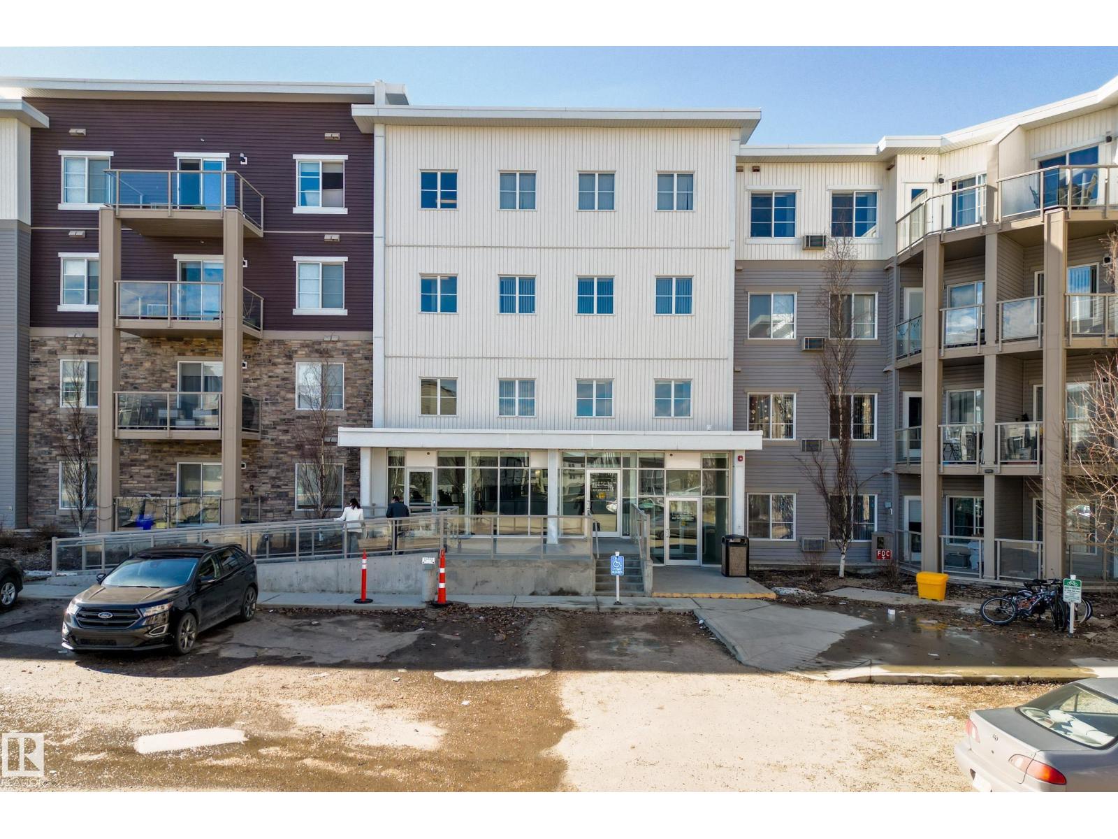 #127 812 WELSH DR SW, Edmonton