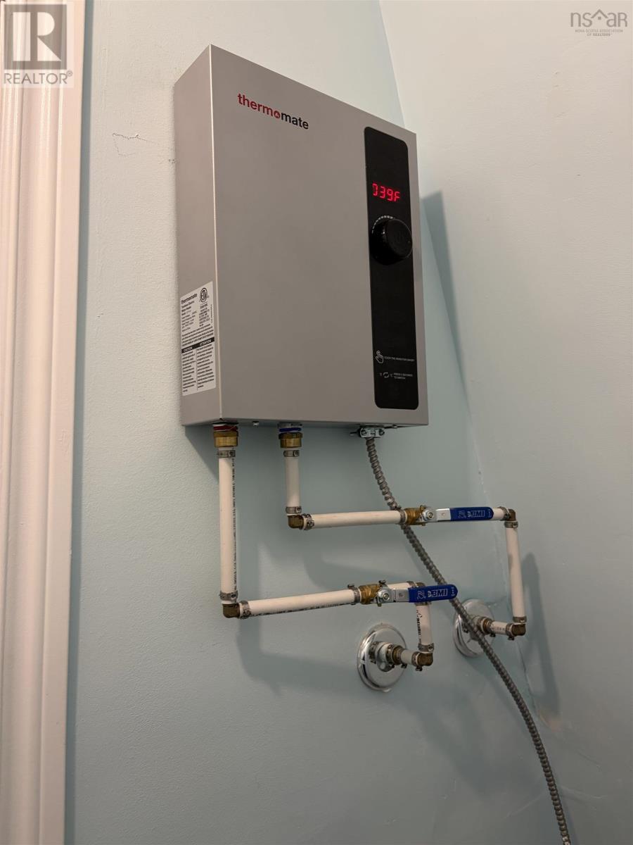 Property 30 of 31 of 4 Emery Lane