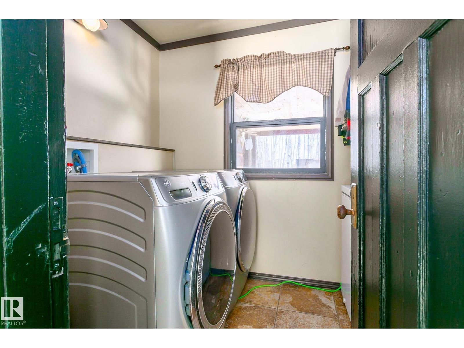580 Poplar Bay Drive - 43