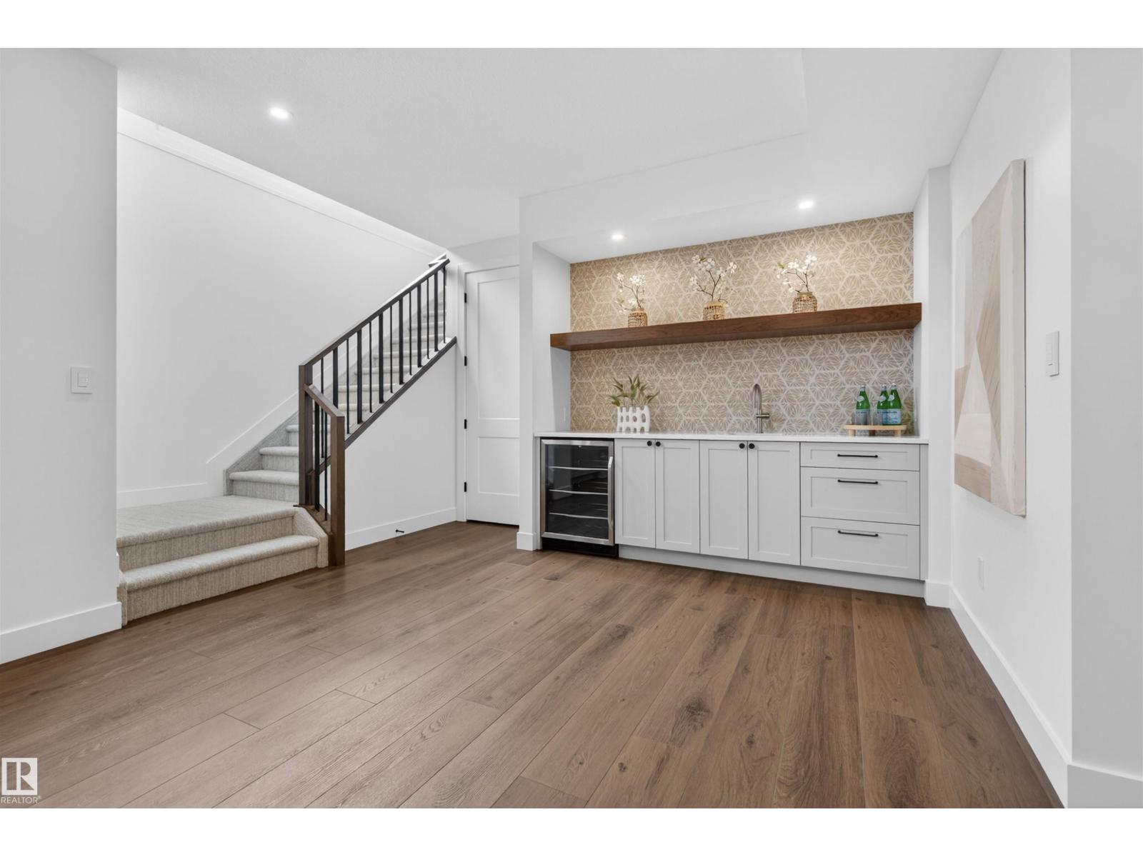 149 EASTGATE WAY, St. Albert