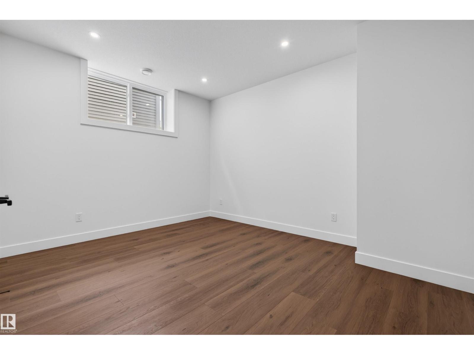 149 EASTGATE WAY, St. Albert