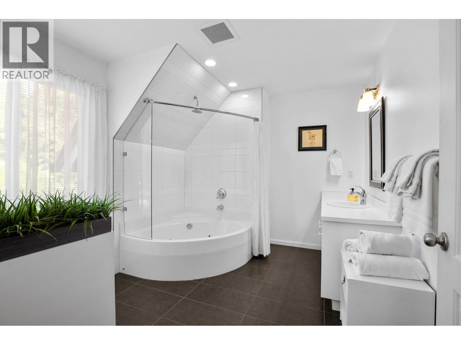  7991 Alpine Road, Kelowna