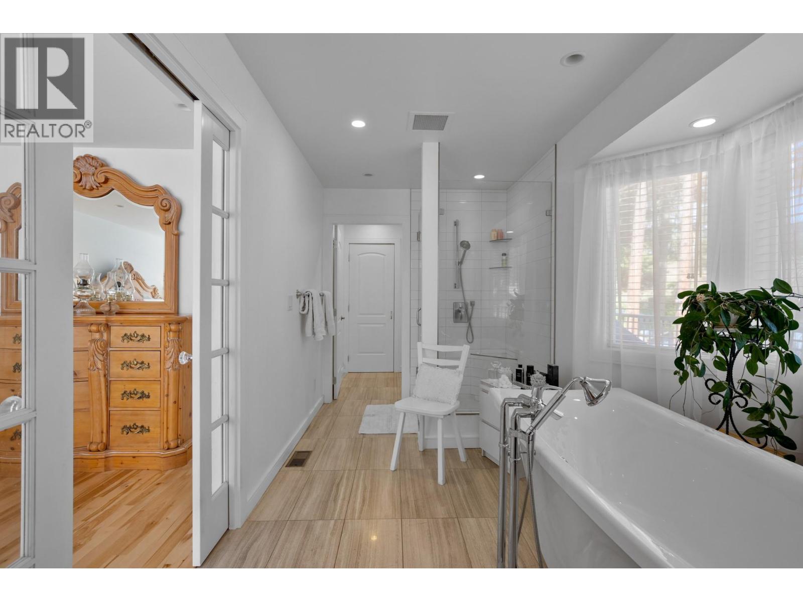  7991 Alpine Road, Kelowna