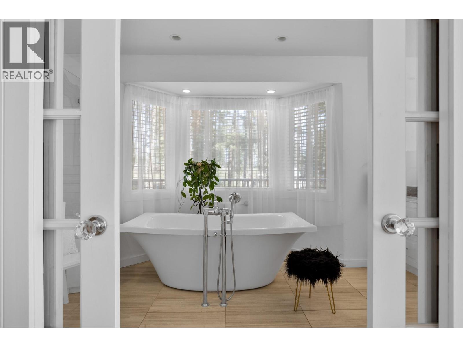  7991 Alpine Road, Kelowna