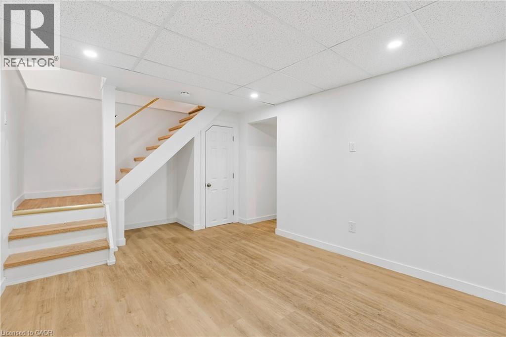 27 JOHN MURRAY Street, Stoney Creek, Ontario, L8J1C5 — Photo 38