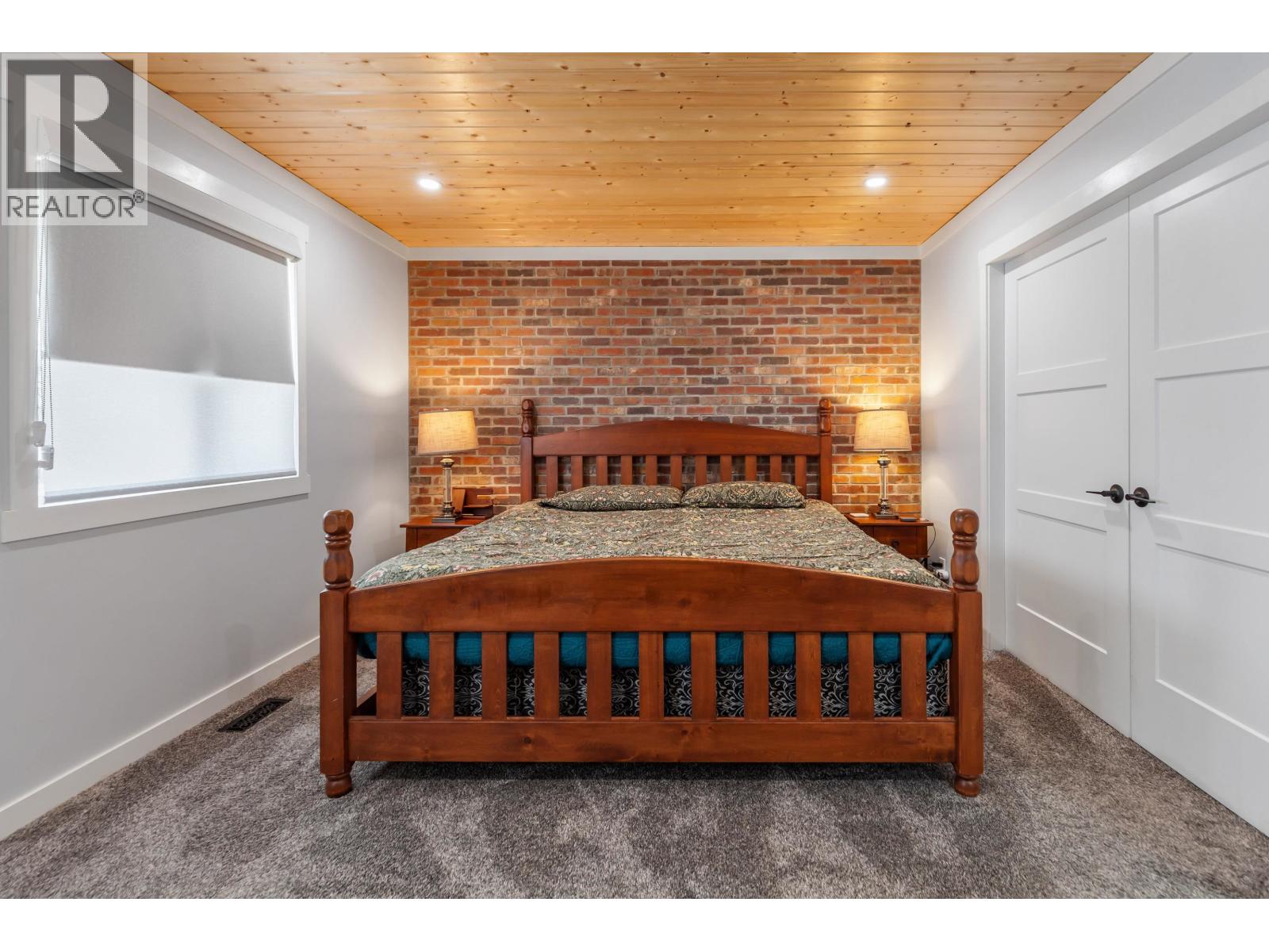 1957 HARPER DRIVE - 16