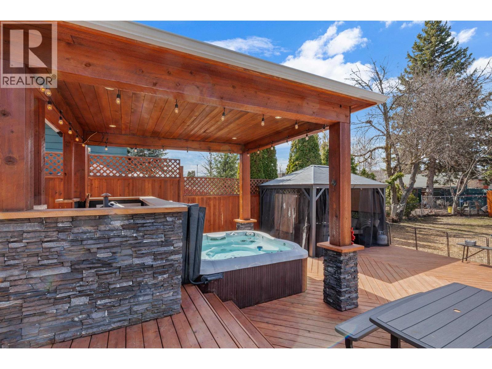 1957 HARPER DRIVE - 35