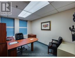 201a - 230 Eddystone Avenue, Toronto, ON M3N1H7 Photo 10