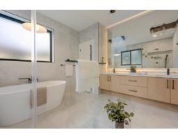 2710 202 Street, Langley, BC V2Z0B6 Photo 27