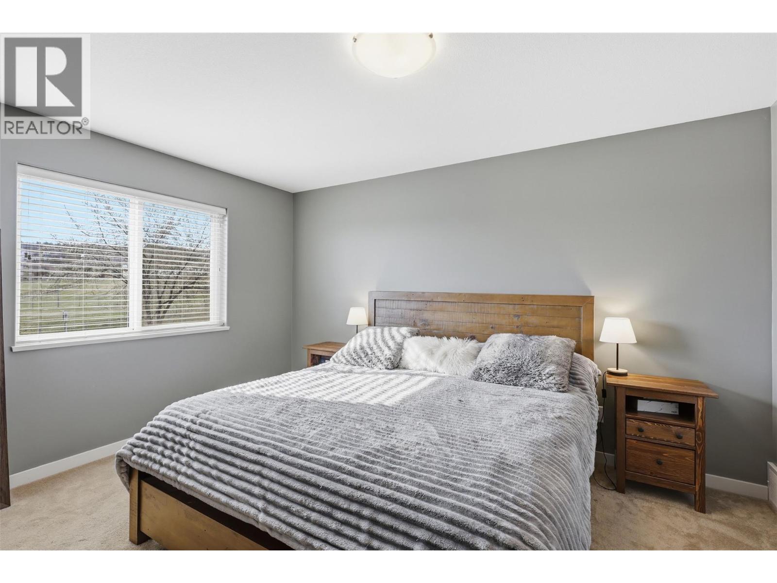 #7 1250 ABERDEEN Drive - 23