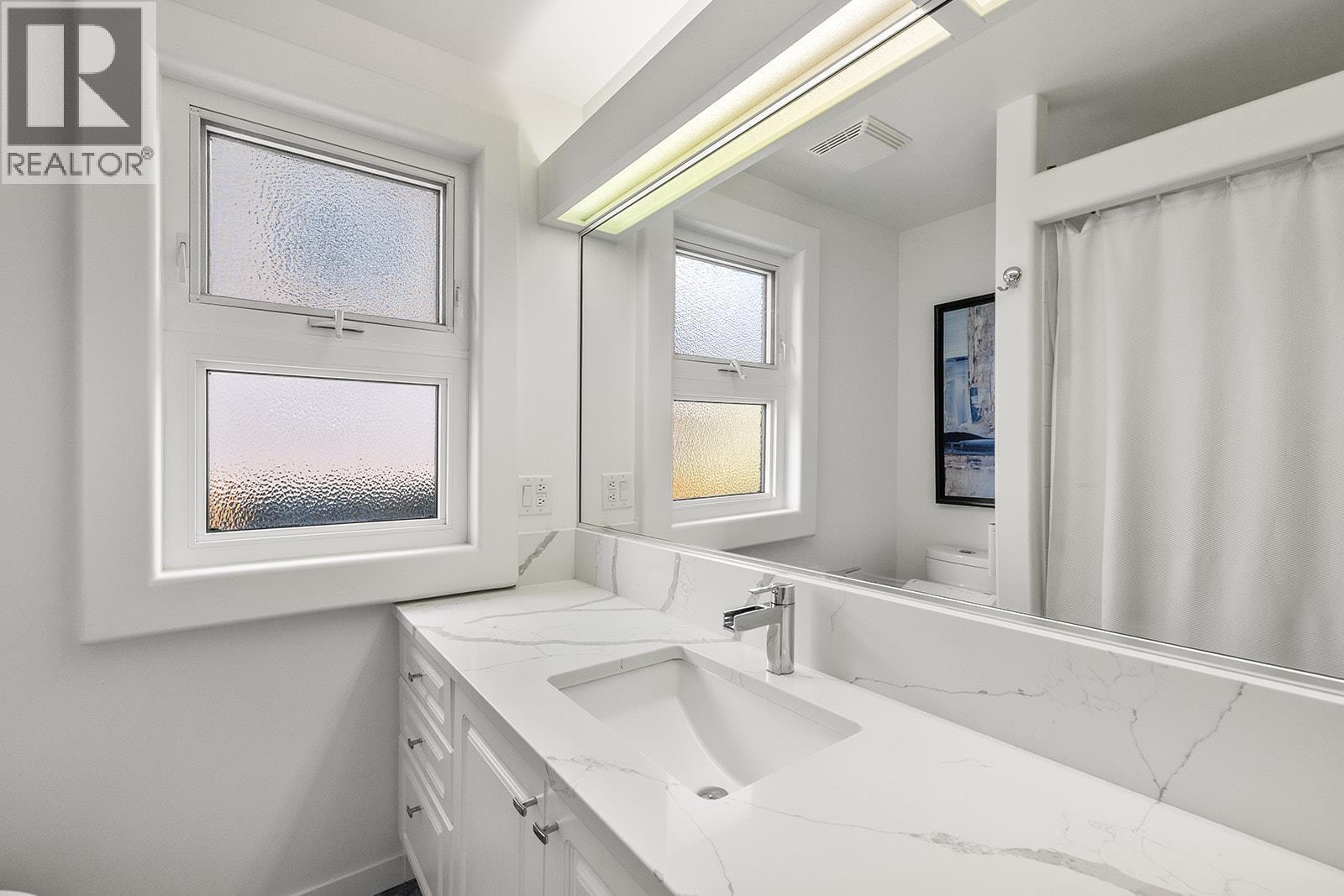354 Burne Avenue - 32