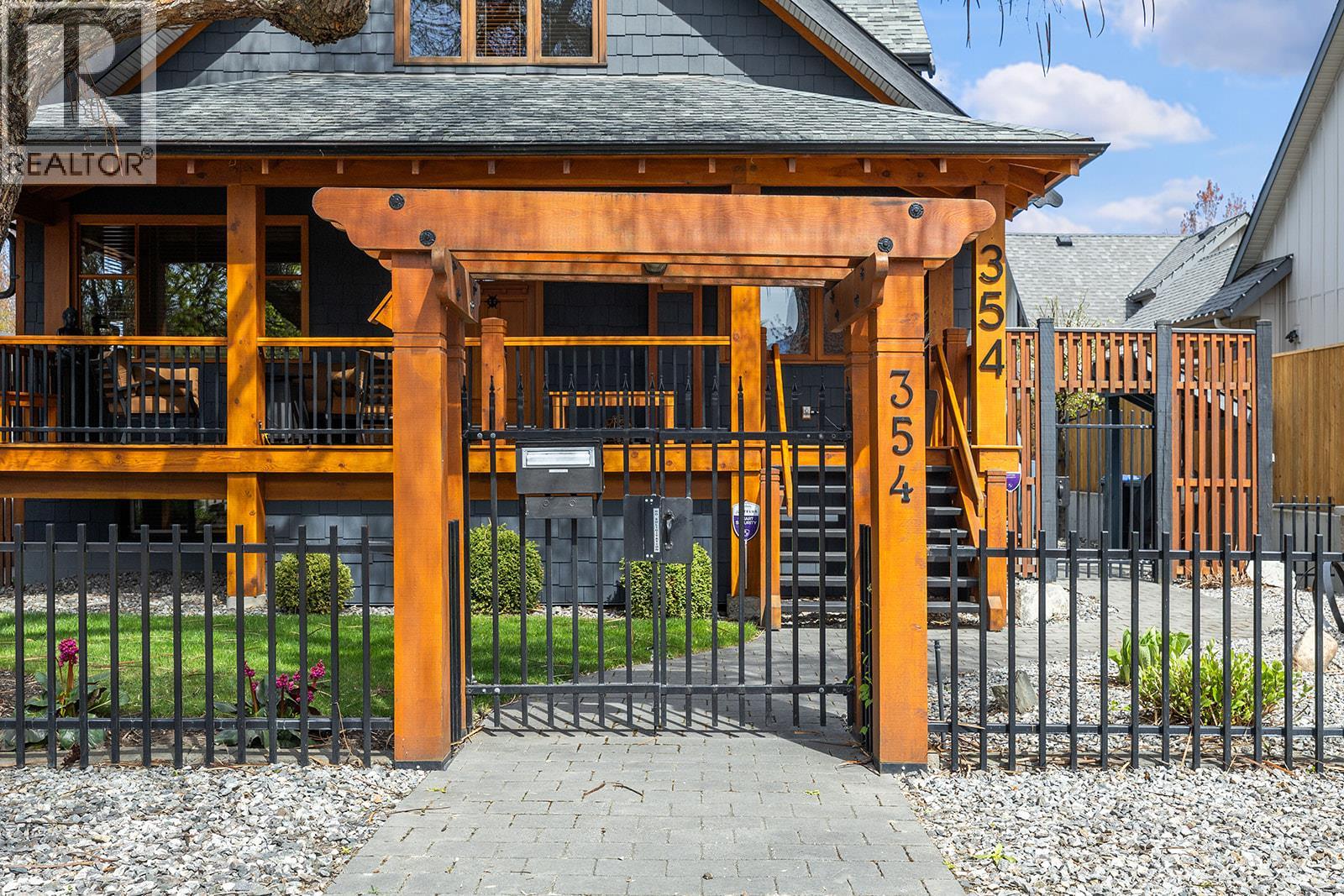 354 Burne Avenue - 60