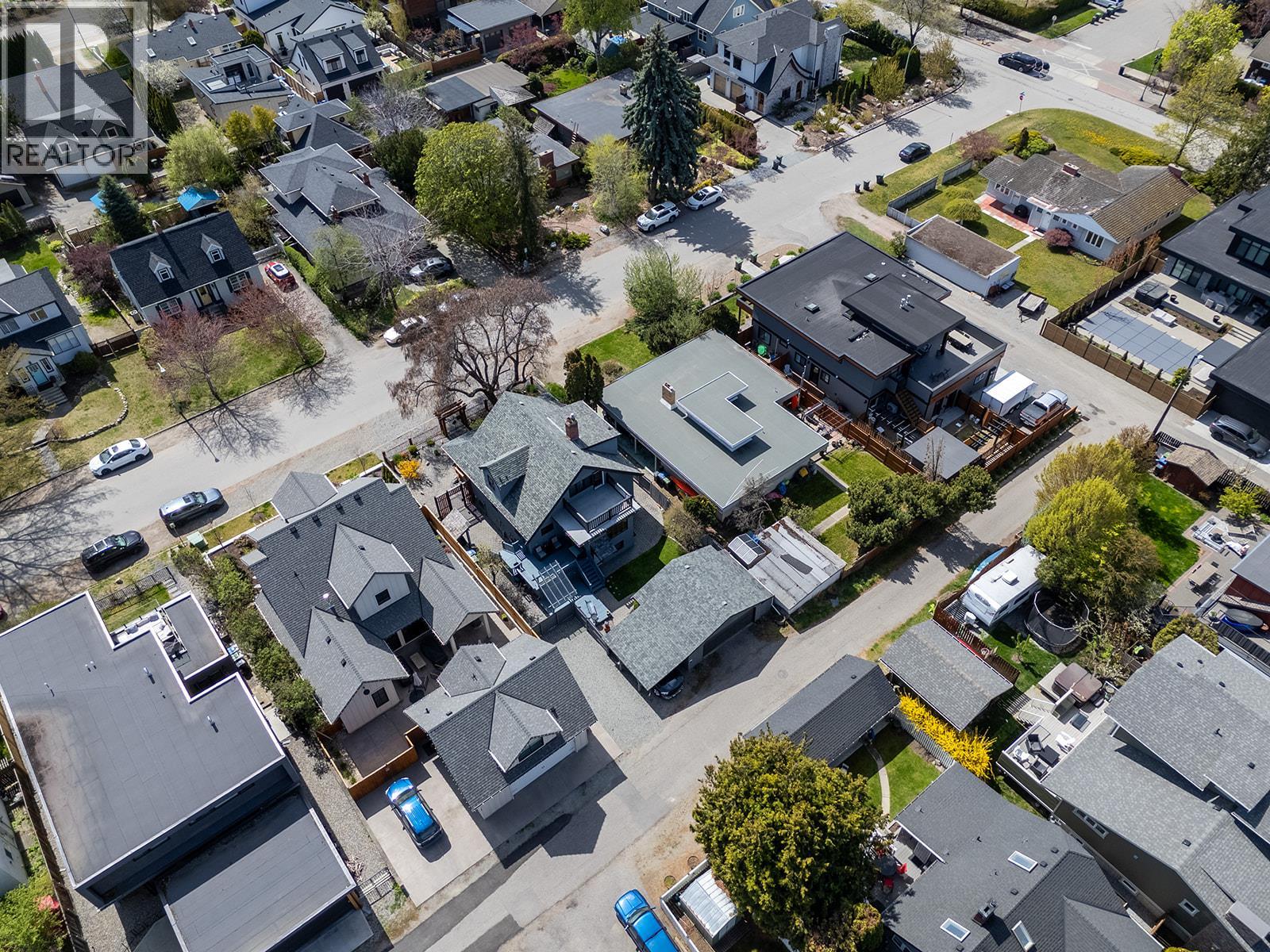  354 Burne Avenue, Kelowna