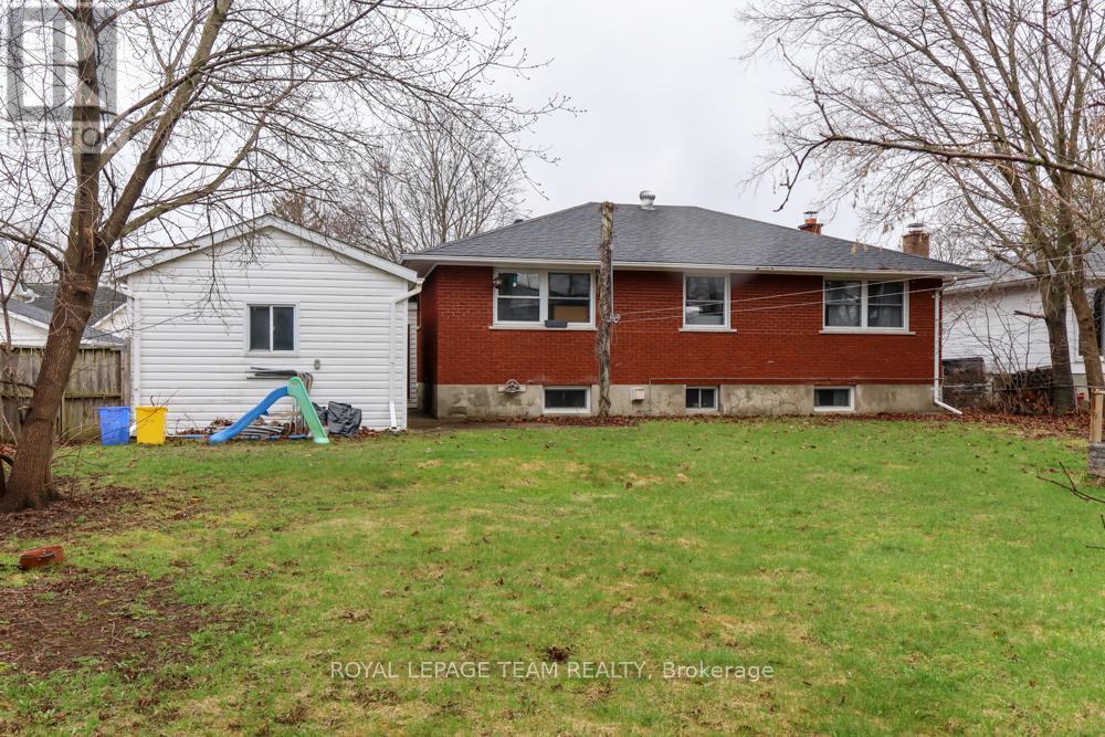 75 WINNIFRED STREET N - 29