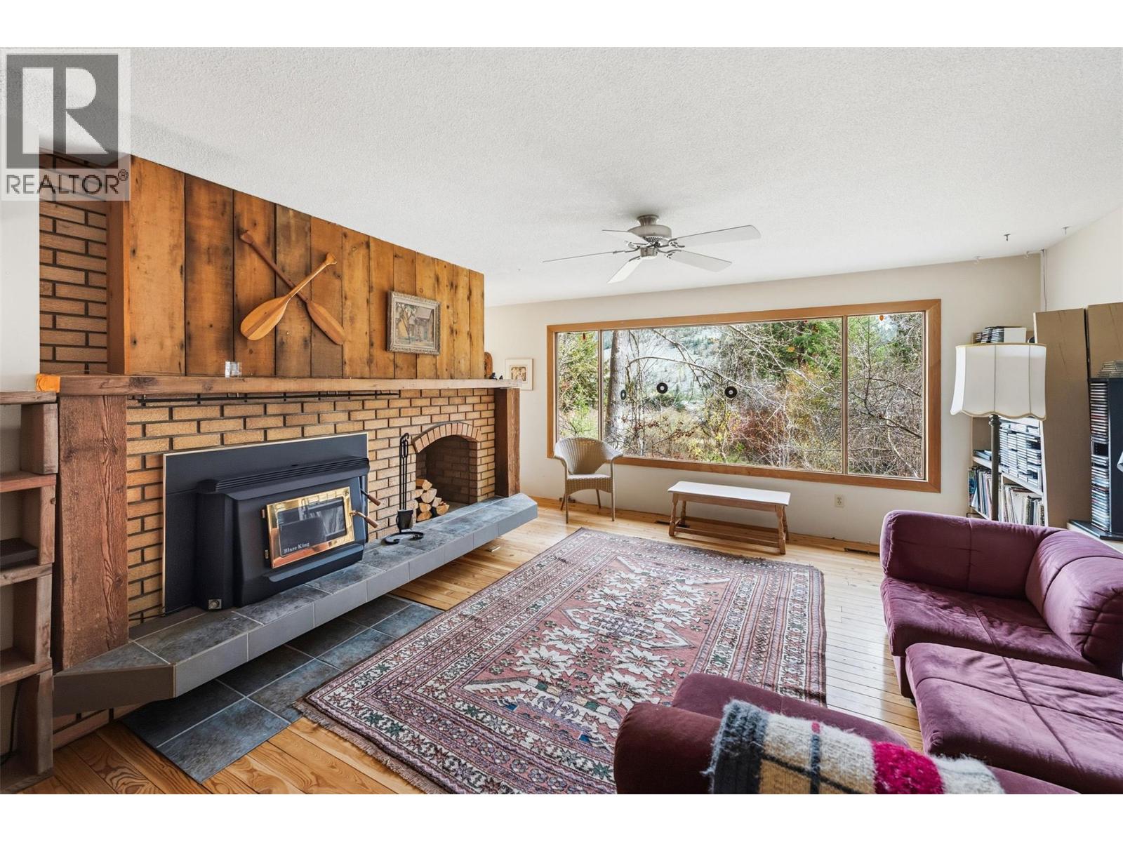 128 Farleigh Lake Road, Penticton