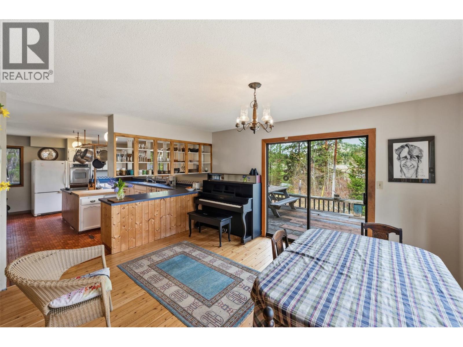 128 Farleigh Lake Road, Penticton