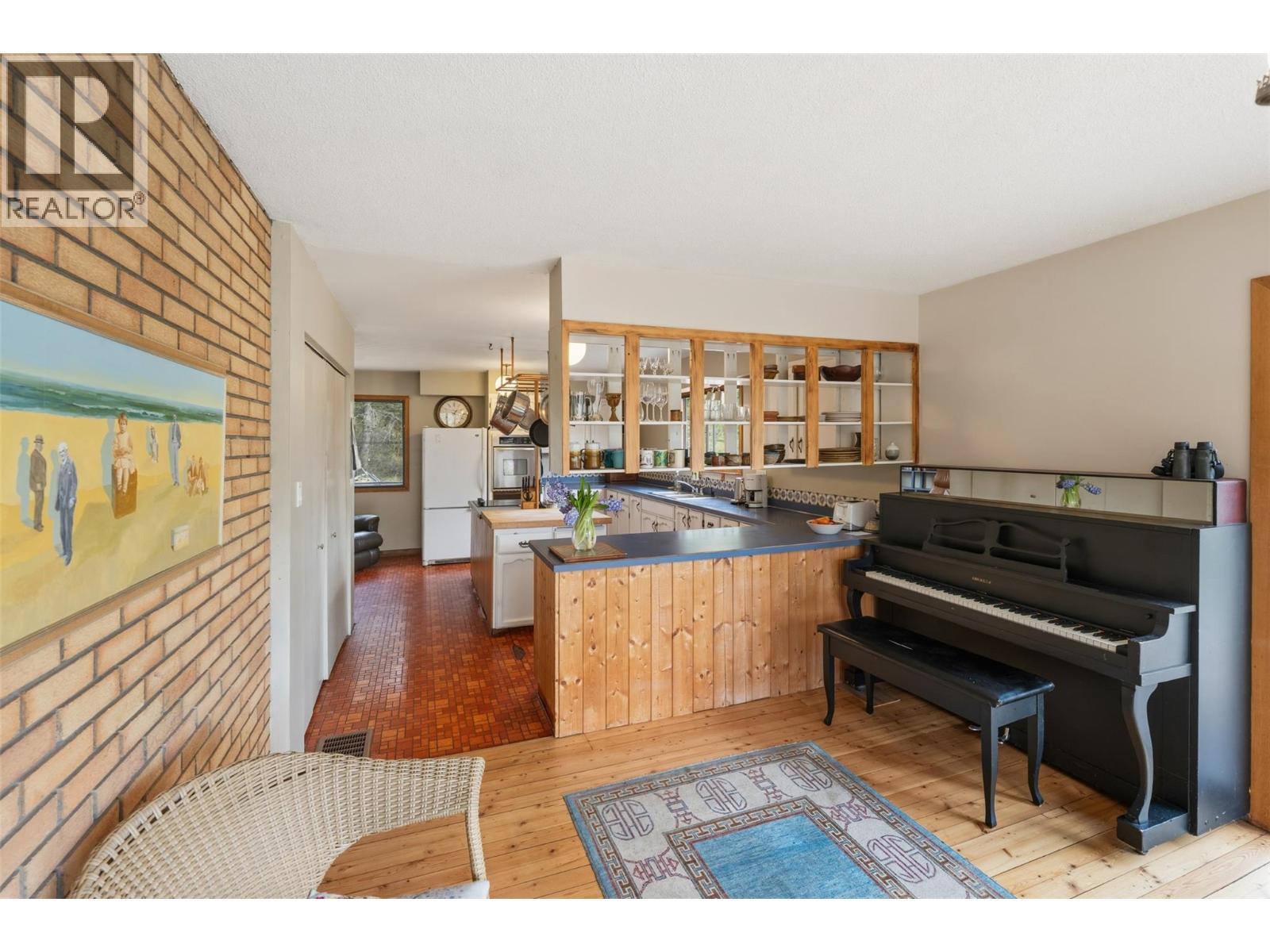 128 Farleigh Lake Road, Penticton