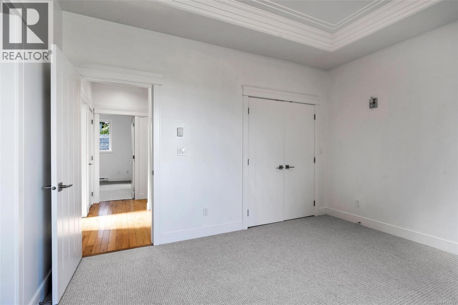  3264 Irma Street, Saanich