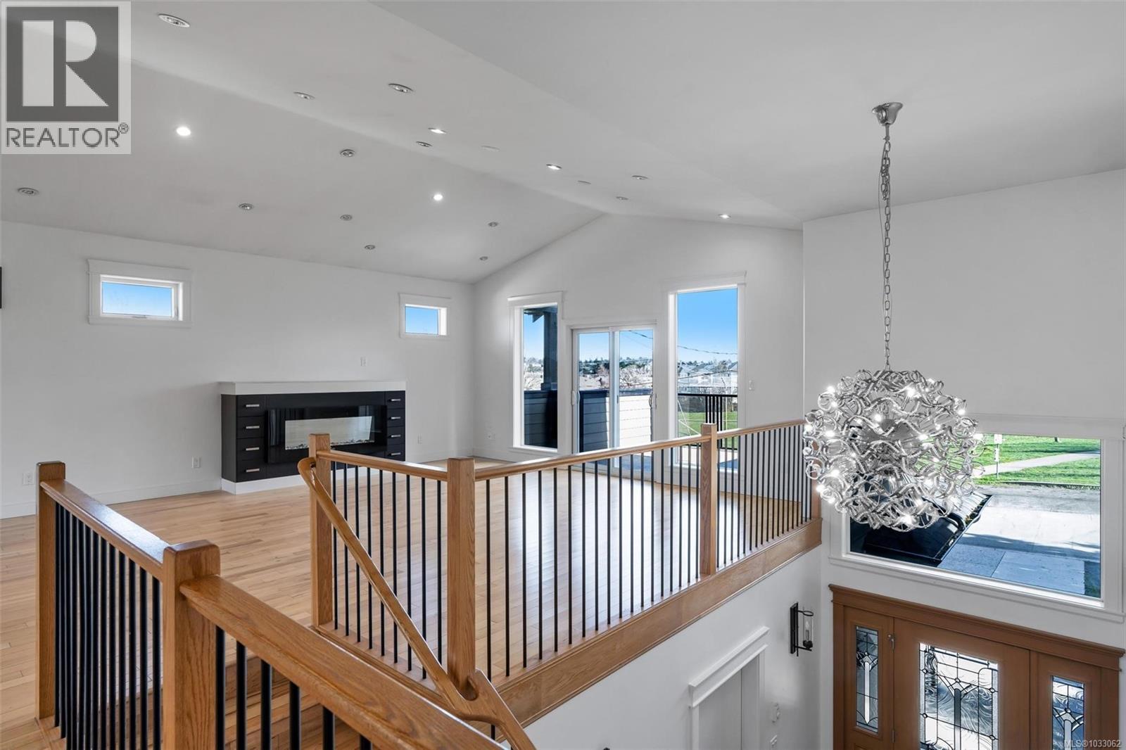  3264 Irma Street, Saanich