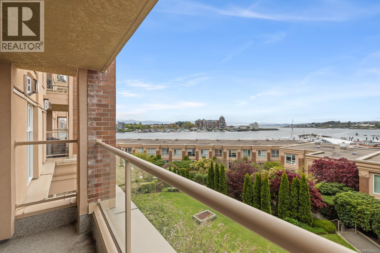 306 75 Songhees Road, Victoria