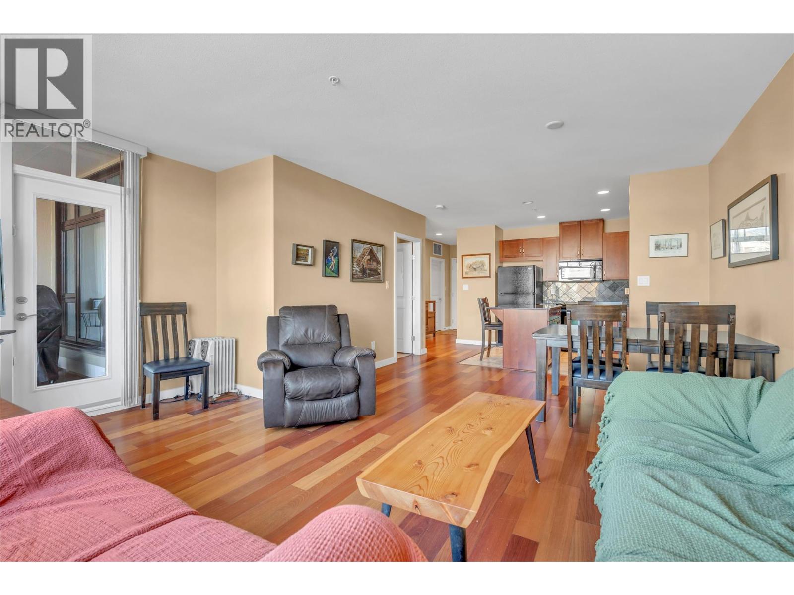 3301 SKAHA LAKE Road Unit# 201, Penticton