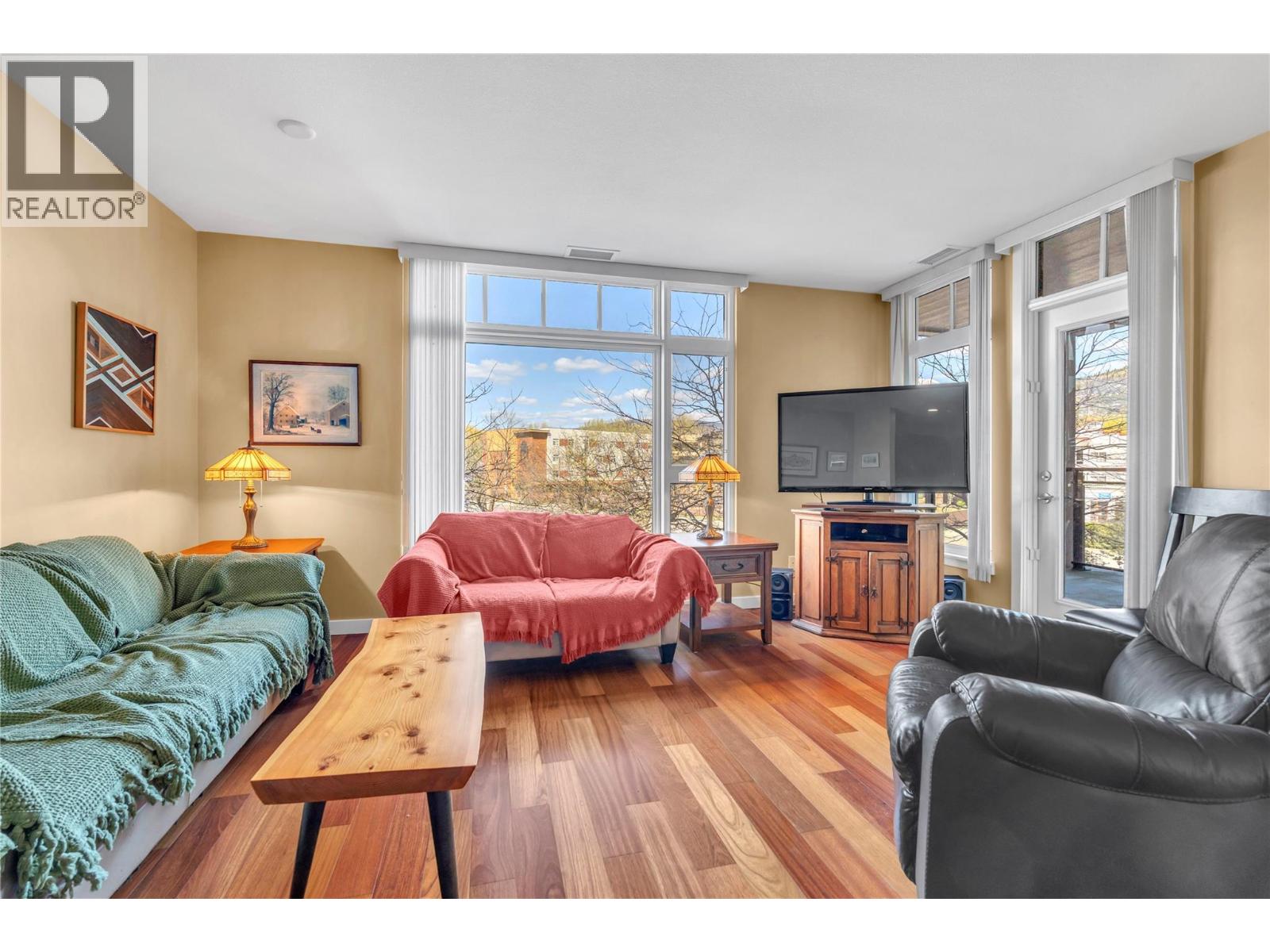 3301 SKAHA LAKE Road Unit# 201, Penticton