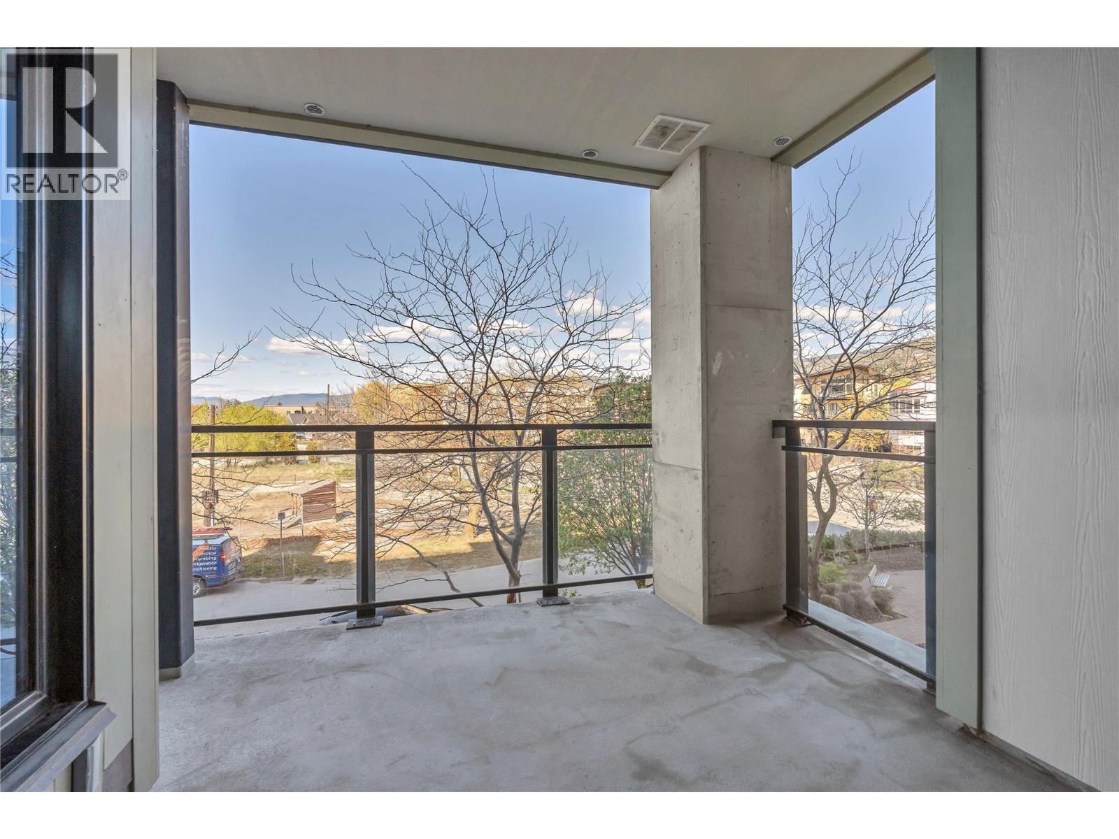 3301 SKAHA LAKE Road Unit# 201, Penticton