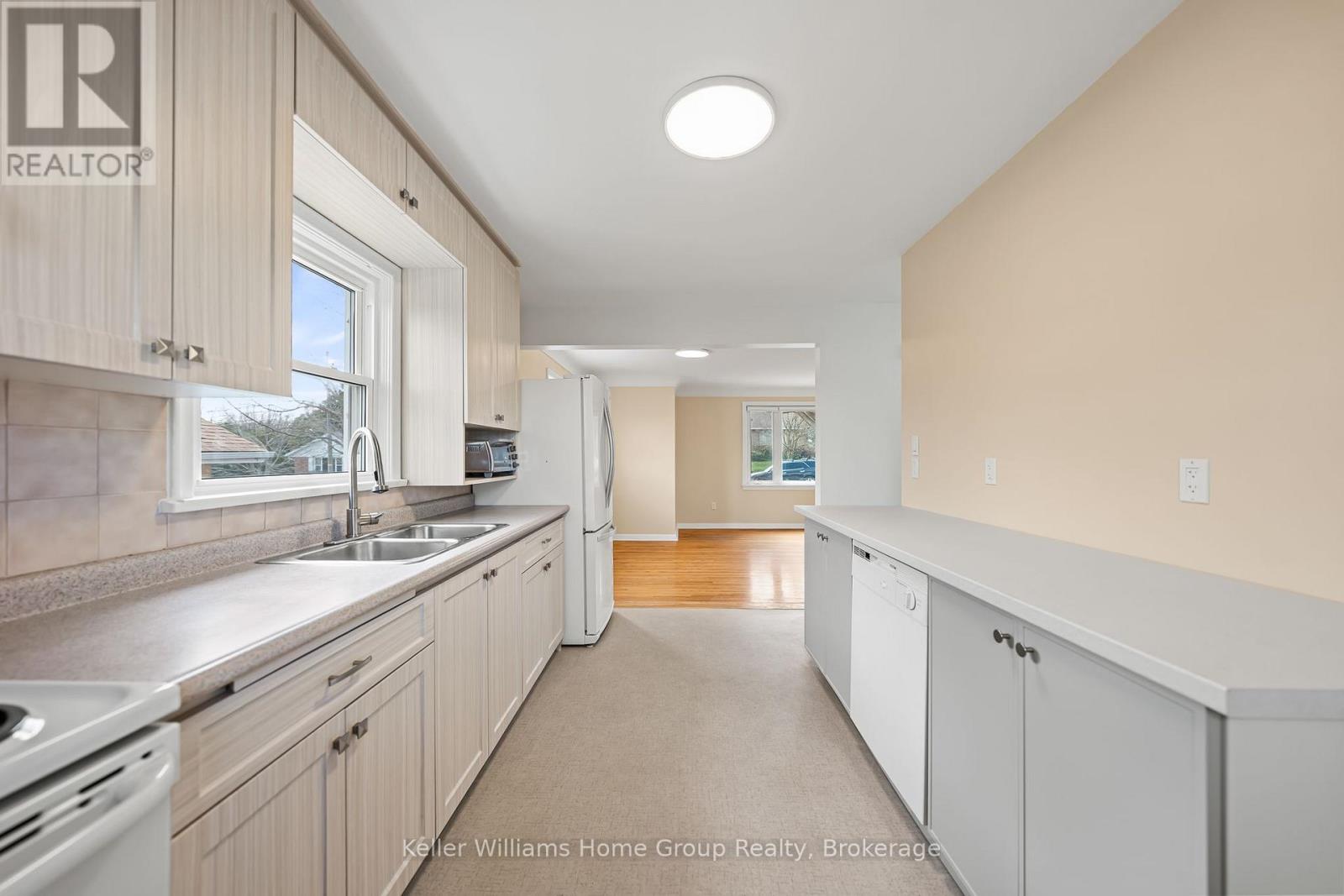 20 CADILLAC DRIVE, Guelph (St. George's), Ontario, N1E2B5 — Photo 14