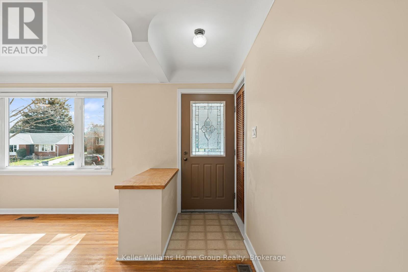 20 CADILLAC DRIVE, Guelph (St. George's), Ontario, N1E2B5 — Photo 5
