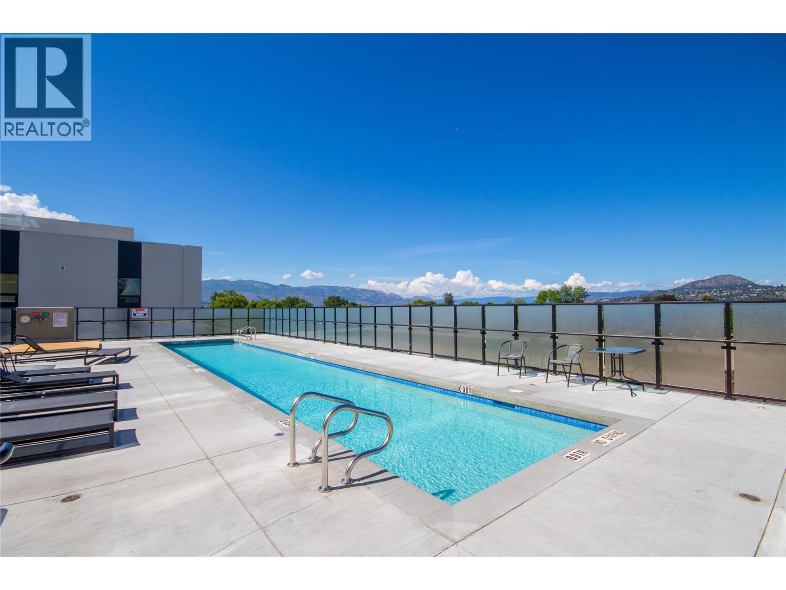 1204 485 Groves Avenue, Kelowna