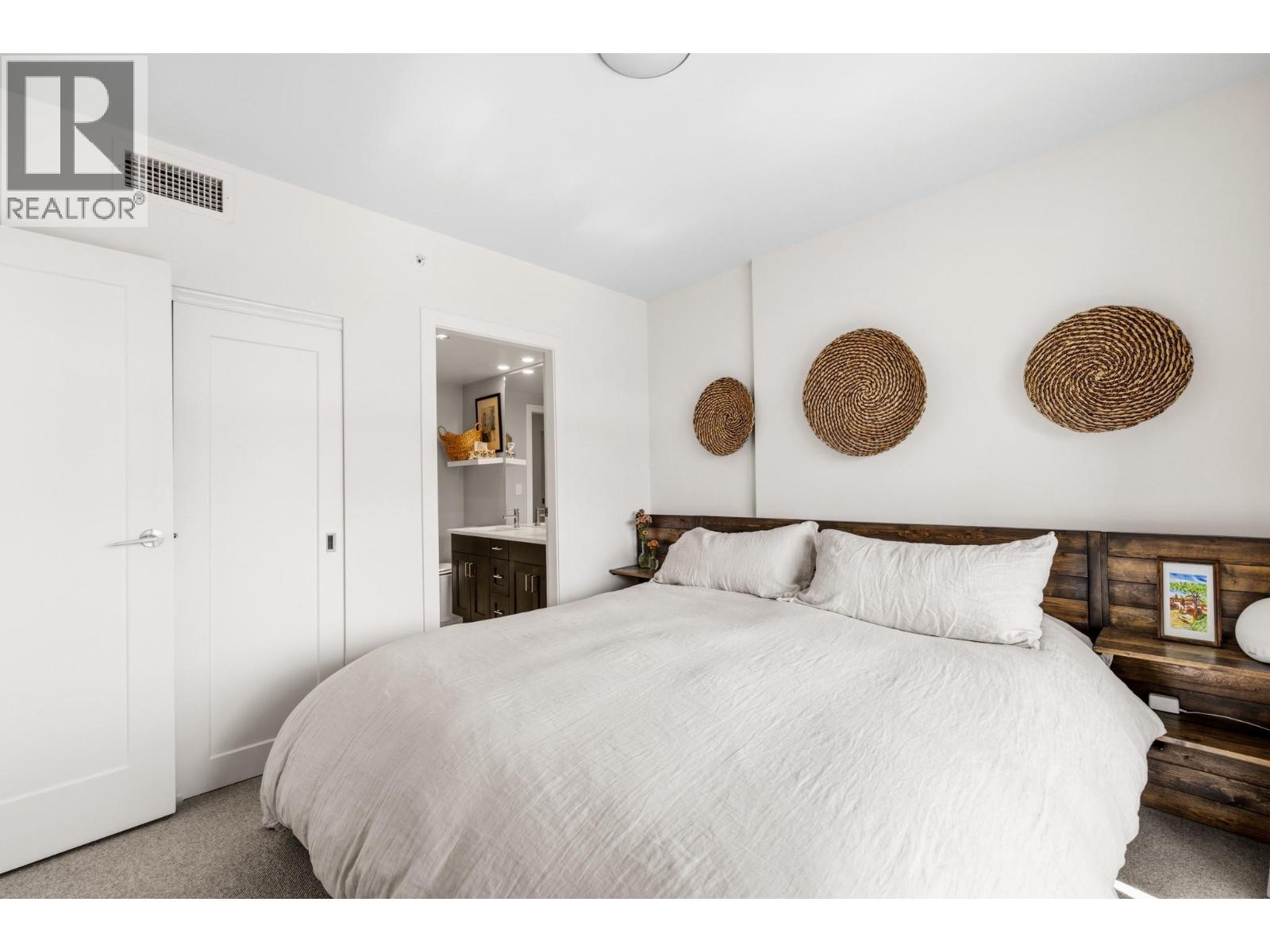 1204 485 Groves Avenue, Kelowna