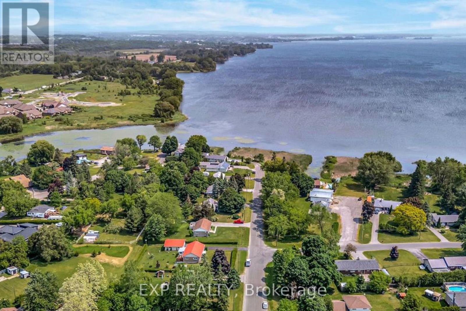 6 BAYSIDE DRIVE - 41