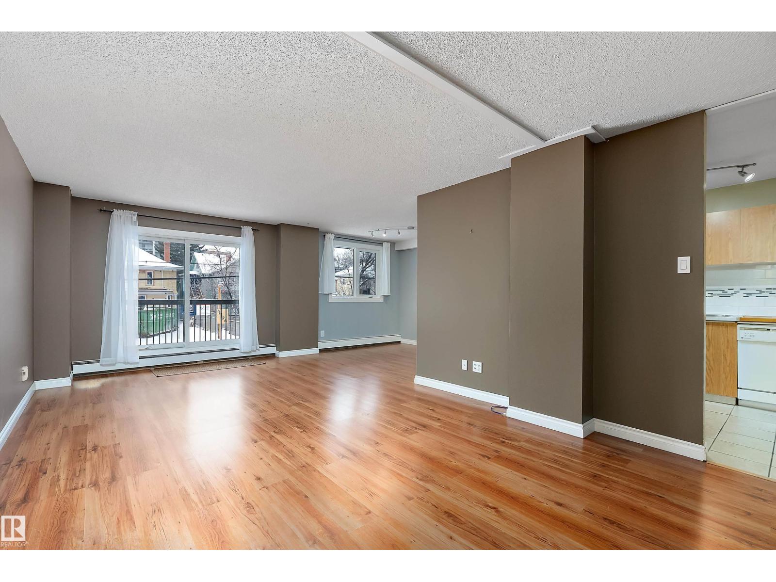 #206 9929 113 ST NW, Edmonton