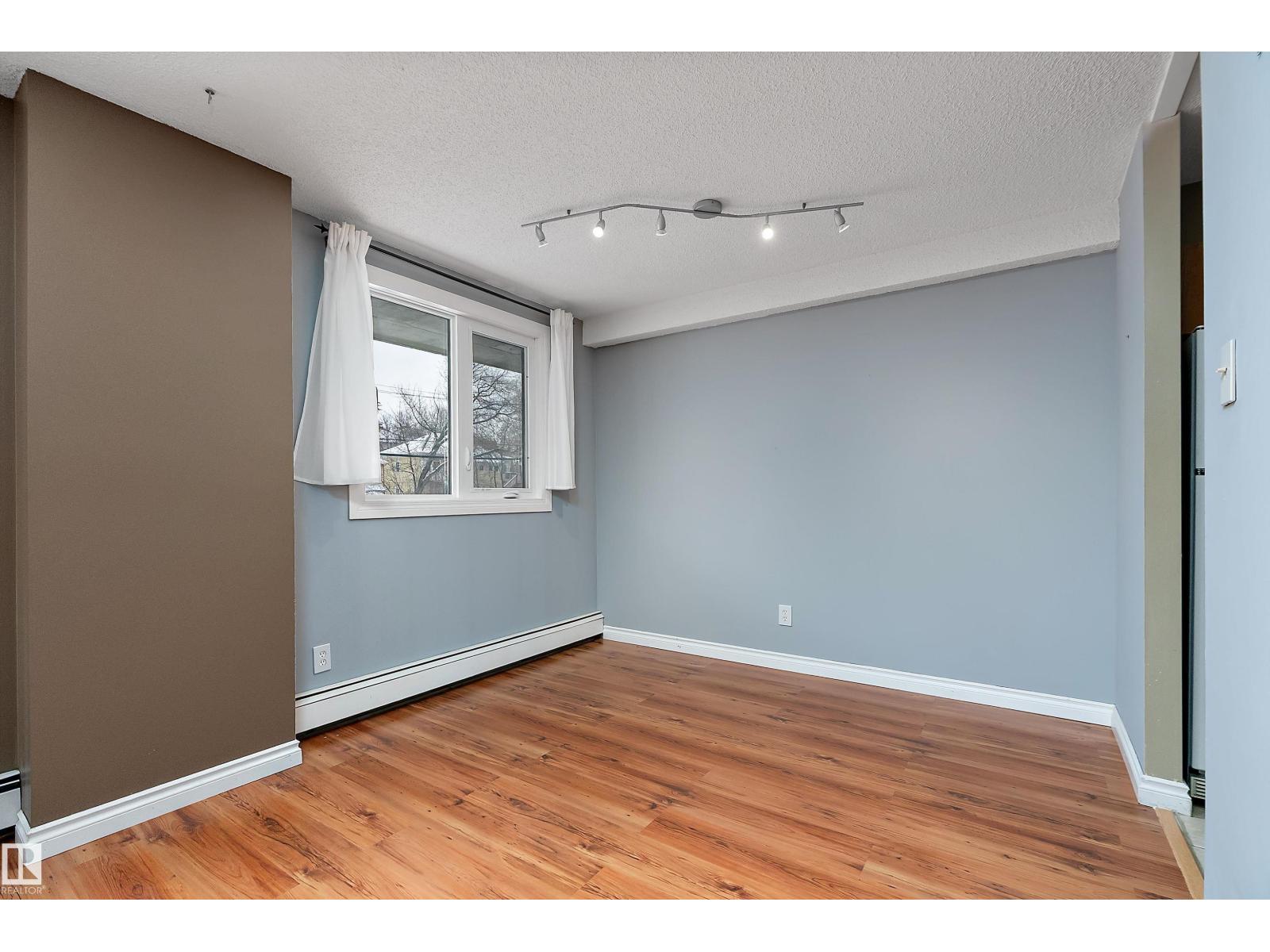 #206 9929 113 ST NW, Edmonton