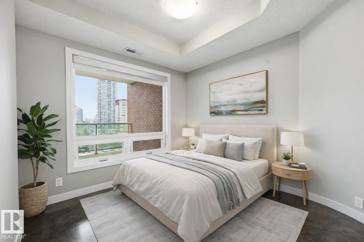 #805 10055 118 ST NW, Edmonton