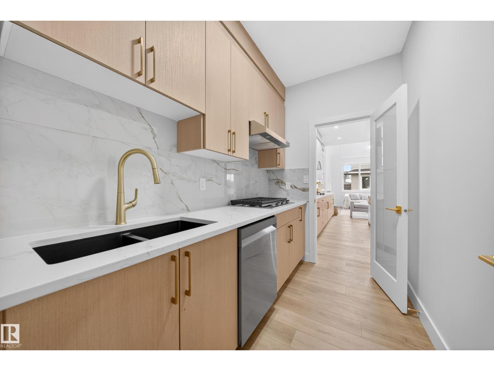 3507 45 AV, Beaumont