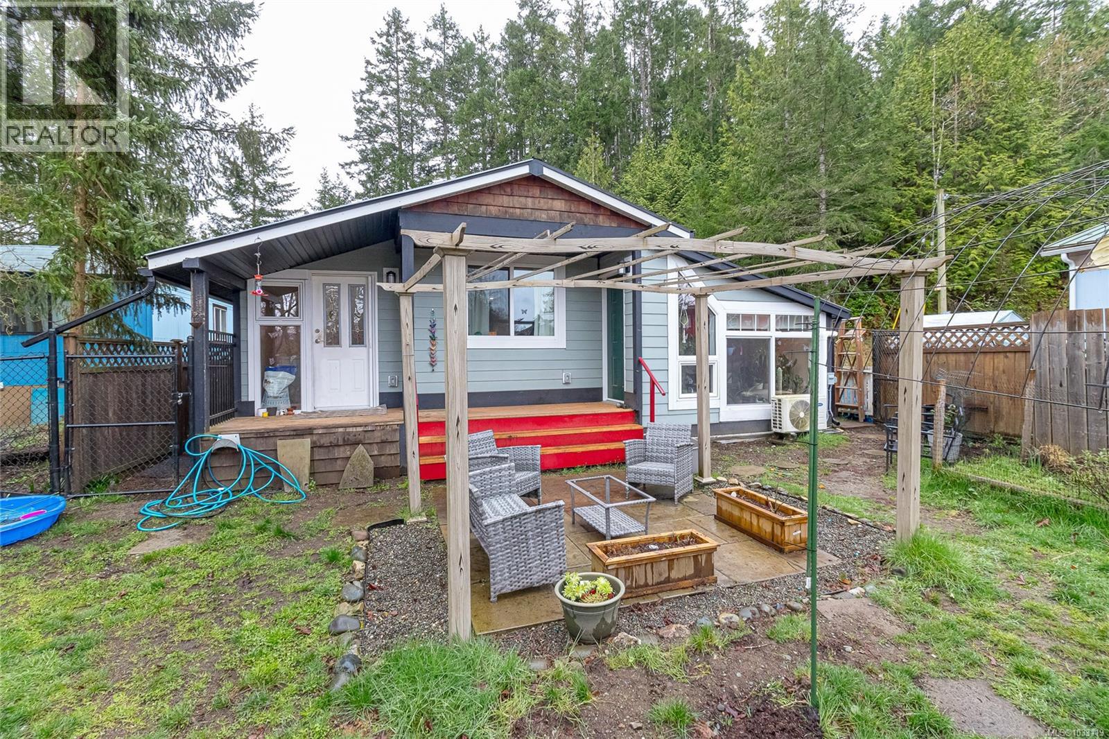 #33C 1120 Shawnigan-Mill Bay Rd - 24