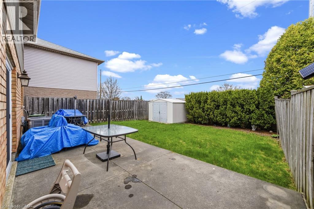 19 SEDONA Court, Hamilton, Ontario, L9B2R1 — Photo 27
