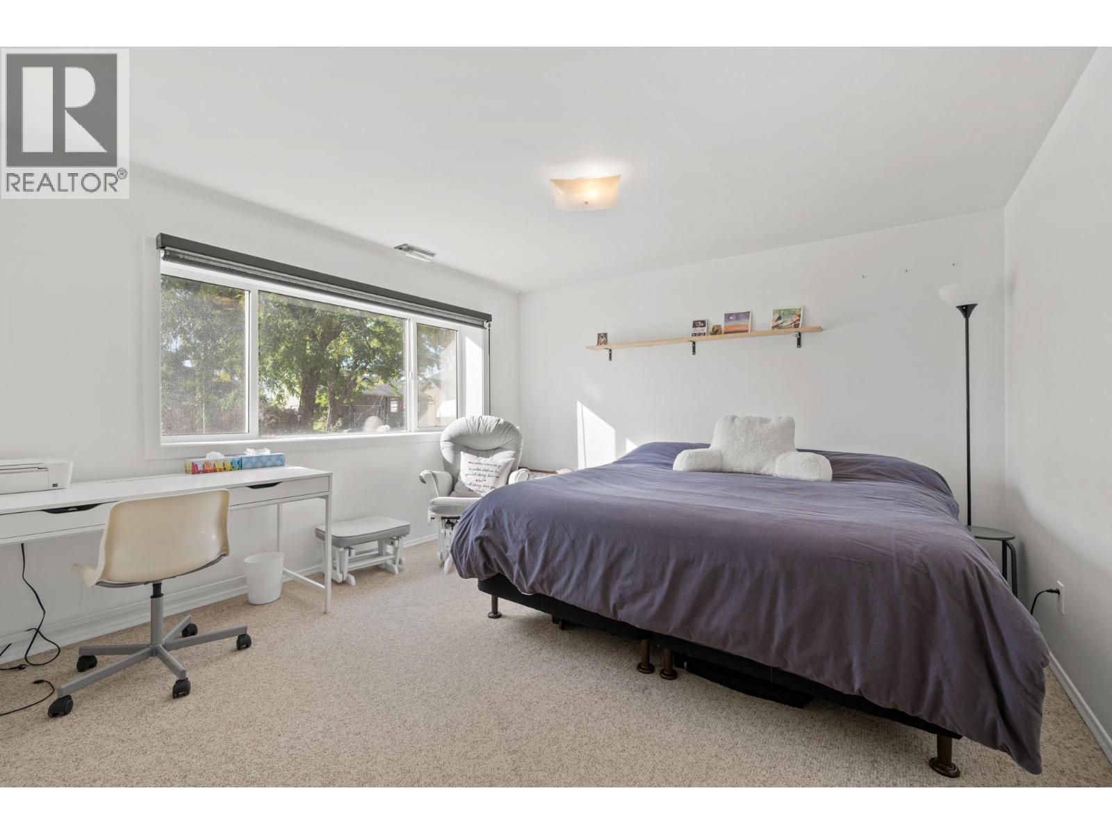 1390 Mountain Avenue - 23