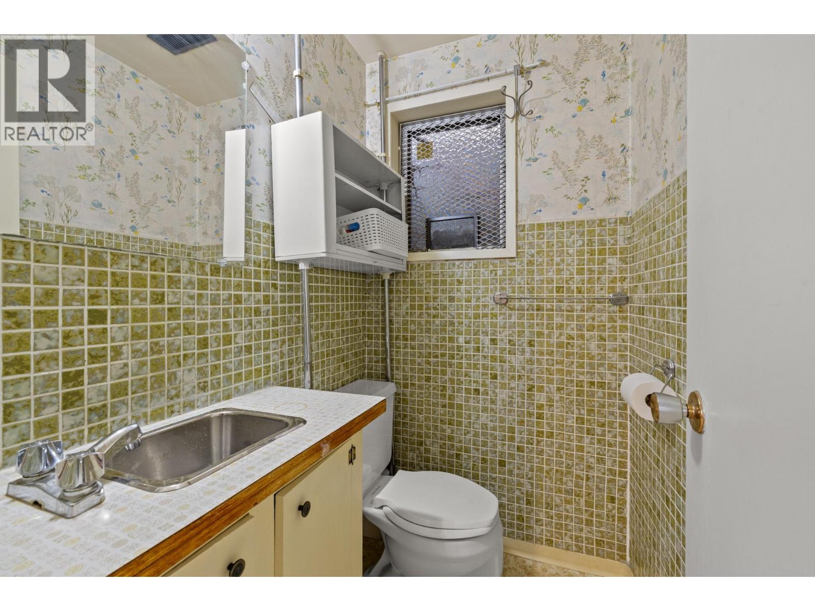 1390 Mountain Avenue - 32